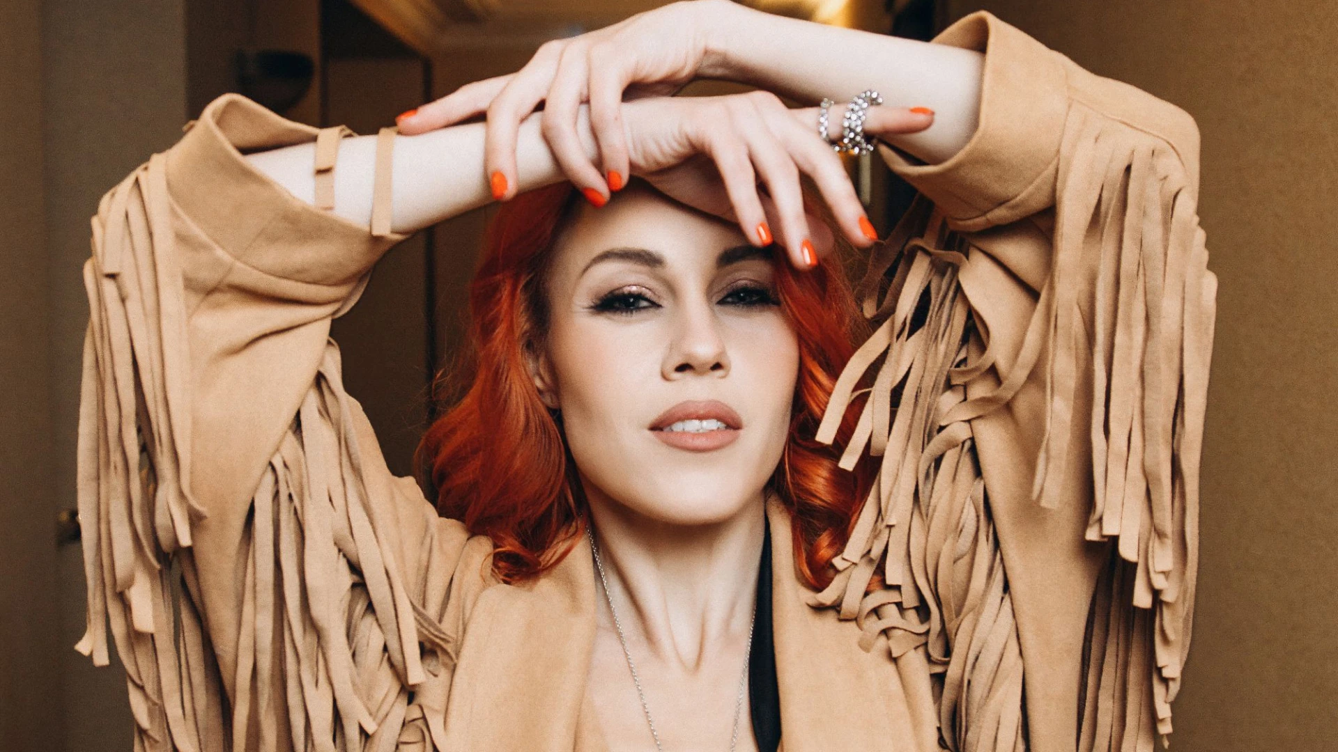 Нове та Найкраще: Олена Тополя вирушає у великий сольний концертний тур Україною