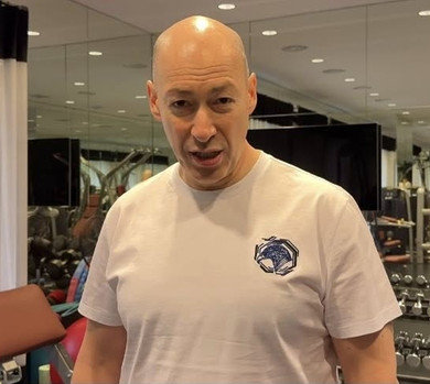 Не зрадив традицію: Гордон у день свого 58-річчя виконав 58 відтискань від підлоги. Відео