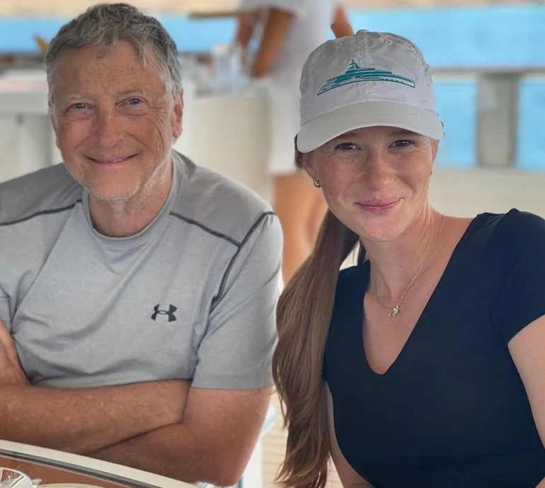 Донька Білла Гейтса оголосила про другу вагітність. Фото