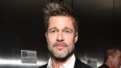 Покликав заміж чи не хоче одружуватися? Інсайдери розповіли про плани Бреда Пітта щодо шлюбу з нинішньою подругою. Оновлено