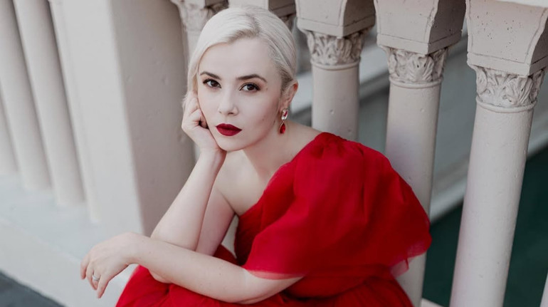 Міка Ньютон розповіла про свій візит до онколога: Виявили дещо, що викликає занепокоєння