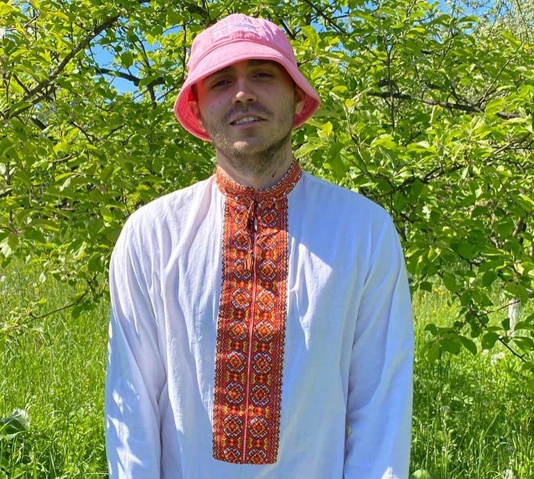 Мені було шість років: лідер Kalush Orchestra розказав про залежності від алкоголю і наркотиків та боротьбу з ними