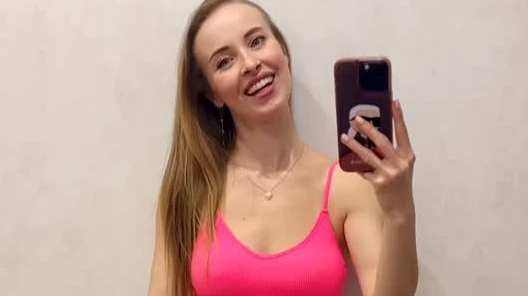 Збивати нічого не треба: Сагайдачна показала, як вдома приготувати Баскський чизкейк