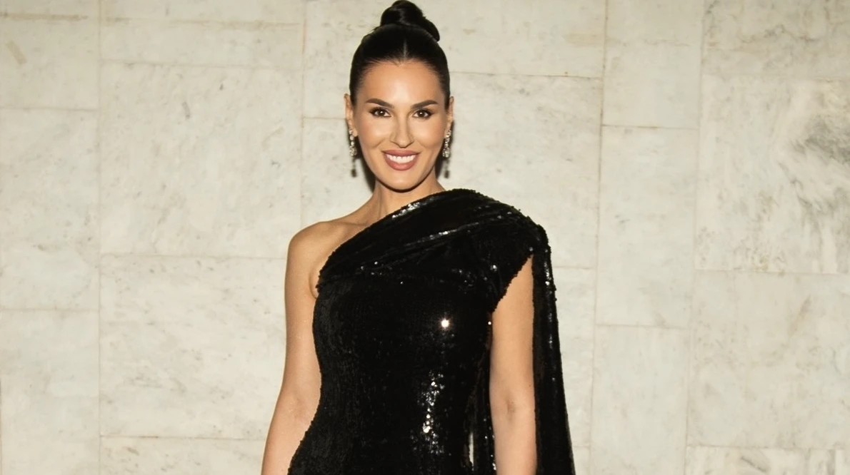 Холодом мене не налякати: Єфросиніна в купальнику та вушанці спробувала біохакінг при -85