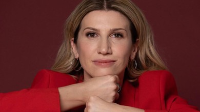 Щоб не нашкодити: Луценко показала, як правильно присідати. Відео