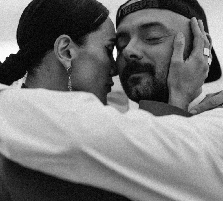 Ти назавжди: вдова Михайла Клименка з ADAM присвятила йому щемливі слова любові і вдячності