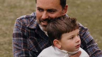 Безумовна і абсолютна любов: Мірошниченки атмосферними фото привітали старшого сина з 5-річчям