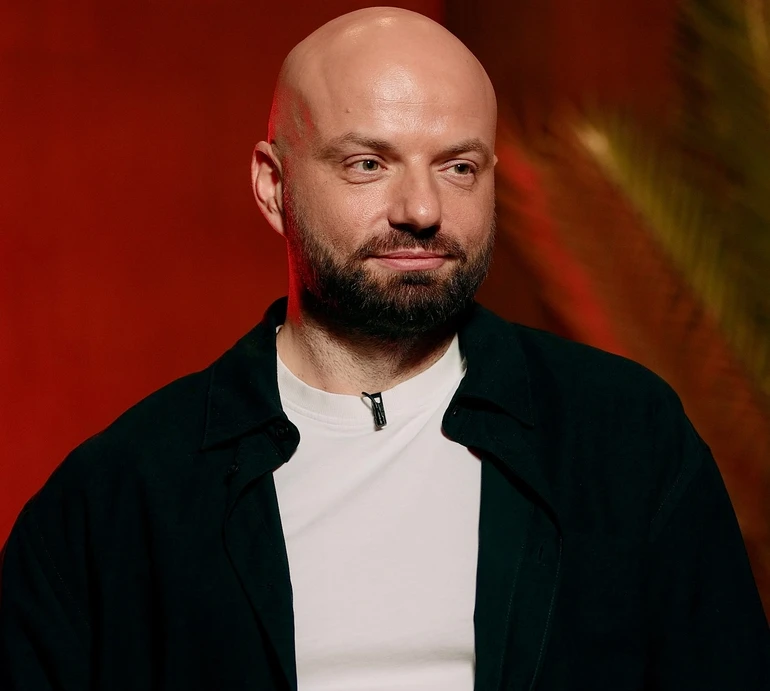 Мене це настільки затягнуло: Слава Дьомін зізнався, завдяки чому скинув 7 кіло