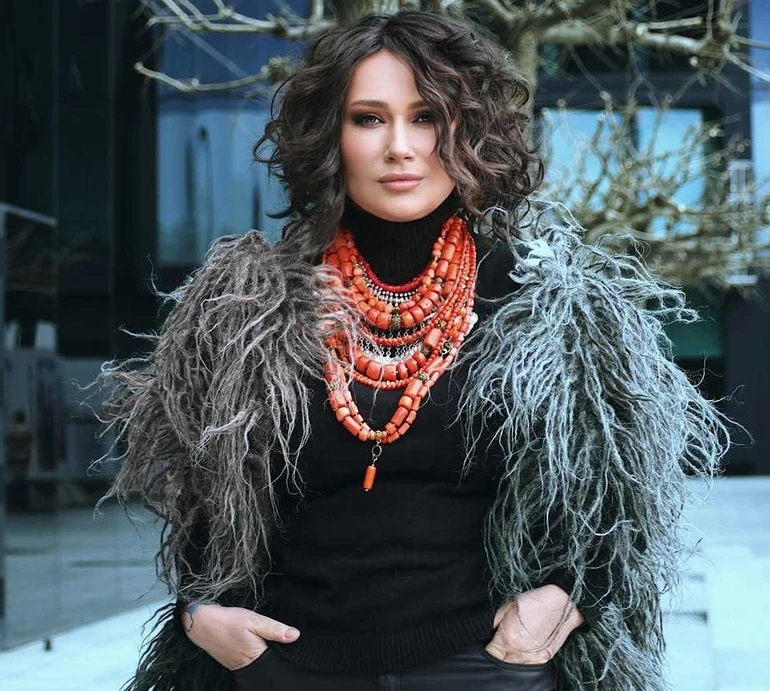 Натур продукт: 51-річна Мозгова показала, як виглядає майже щодня. Фото