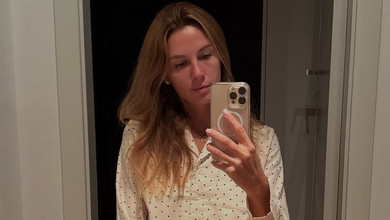 Селфі в піжамах і кумедні гримаси: дружина Решетніка показала, як намагалася вкласти трьох синів спати