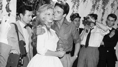 Погрози суїцидом, небажана вагітність і зрада на зйомках: цікаве про шлюби та романи легендарної Бріжит Бардо