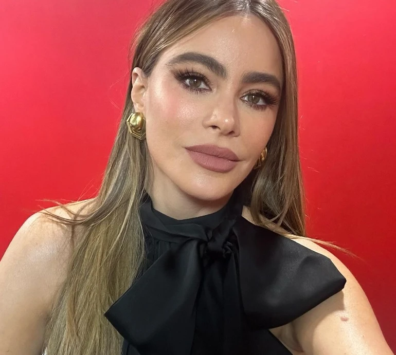 Гроші і не лише: 51-річна Вергара про вимоги до потенційного обранця і залежність, від якої не допоміг гіпноз