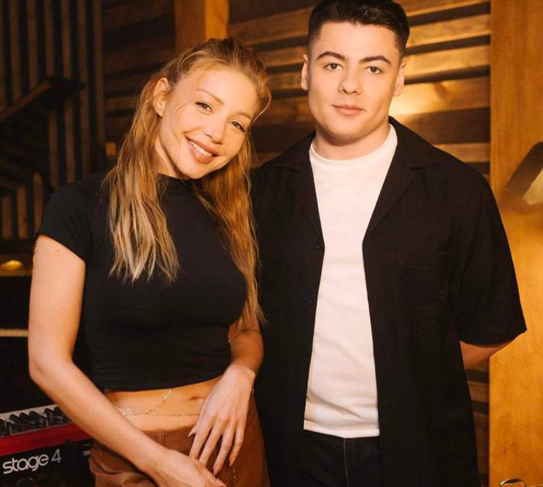 Кароль у шкірі і з голим пупом у новому кліпі попросила SHUMEI їй подзвонити