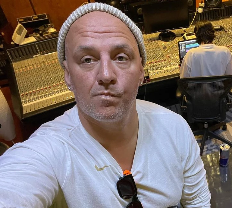 Побажайте мені удачі: Потап у мережі похвалився вояжем на батьківщину Шакіри