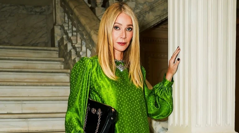 Пелтроу в соковитому екстраміні, наречена Роналду в обтислому оксамиті та декольтована дочка Джуда Лоу на показі Valentino у Римі