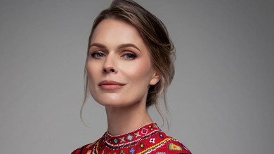 Фреймут з молодшими дітьми на Великдень зазнімкувалися з її бабусею