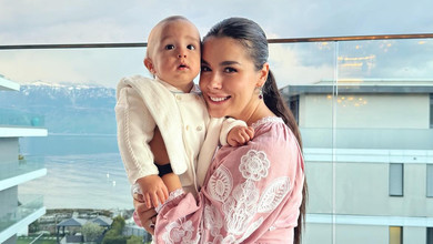 Онуфрійчук показала, як синочок уперше паску і крашанку куштував. Відео