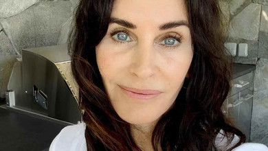 Захоплююся з самого дня знайомства: Кортні Кокс до 62-річчя колеги з Друзів адресувала їй теплі слова та показала фото