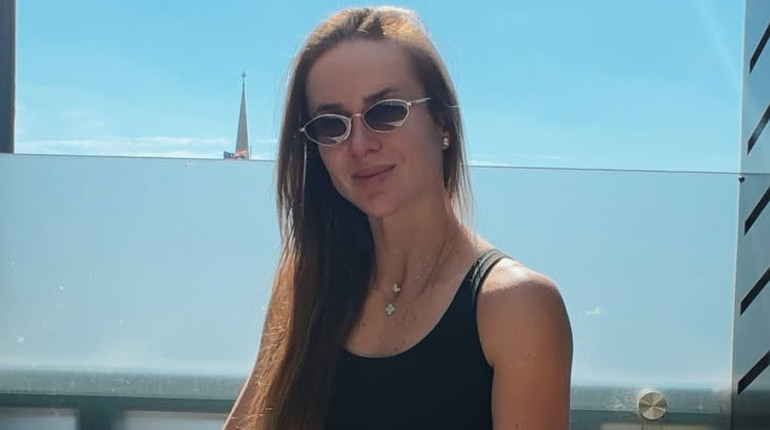 Перші кроки в тенісі, похід в кіно та багато селфі: Світоліна похвалилася дозвіллям з 3-річною дочкою