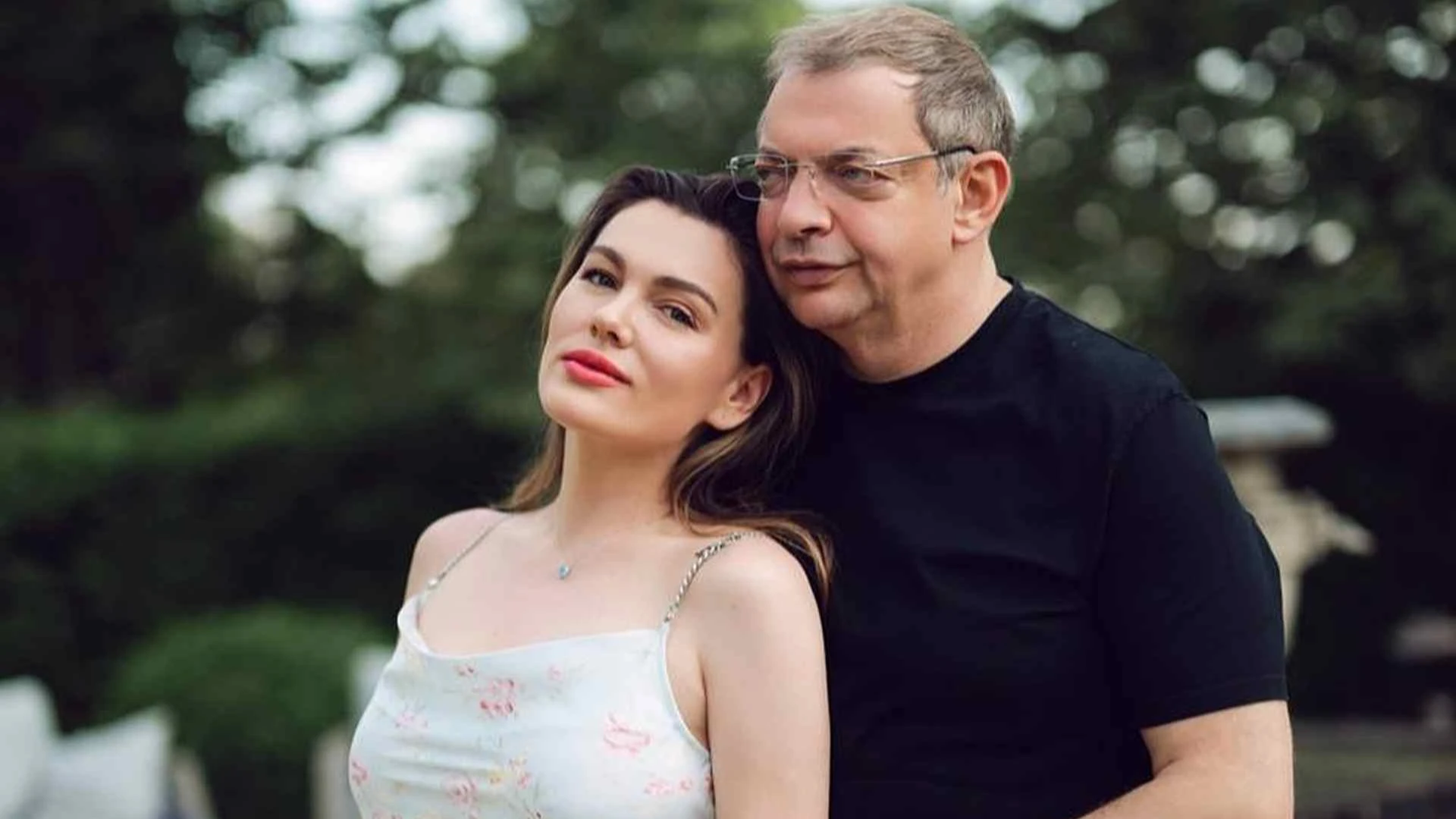 Співвласник Monobank Гороховський привітав дружину з днем народження і насмішив просмажкою від GPT