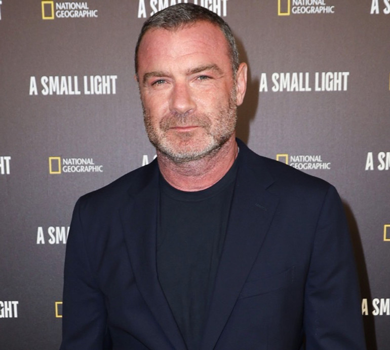 Лієв Шрайбер став батьком утретє та розсекретив ім’я дитини