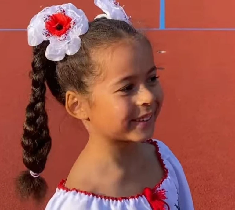 Гайтана замилувала мережу 6-річною дочкою у вишиванці. ФОТО