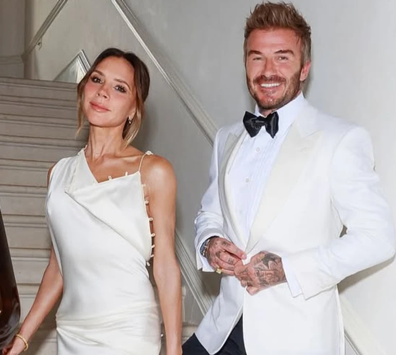 Конфлікт загострився: Бекхем відмовив старшому сину, який хотів привітати його з ювілеєм окремо від родини