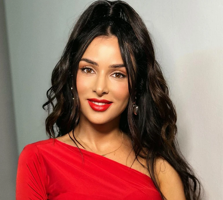 Колір залишила: Огнєвіч здивувала кардинальною зміною зачіски