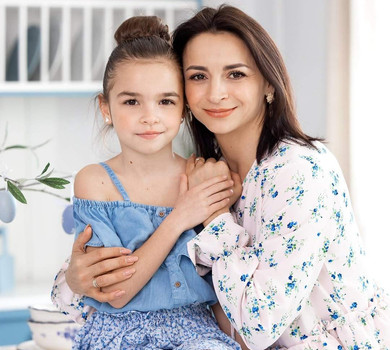 Мій діамант: Гвоздьова зворушливими кадрами привітала доньку з ювілеєм