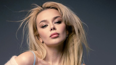 Де інші вчились, я викладала: Гросу порадила, як відбити чужого чоловіка, і показалася з благовірним-росіянином. Відео