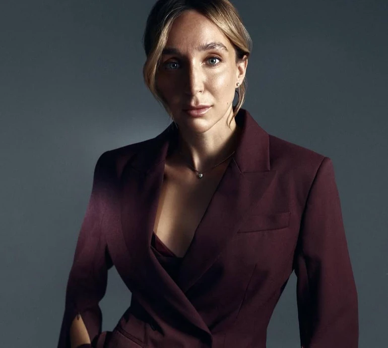 Футболка з плямами і брак сил на дітей: блогерка Мандзюк розказала про пік депресії і що допомогло їй зібрати себе