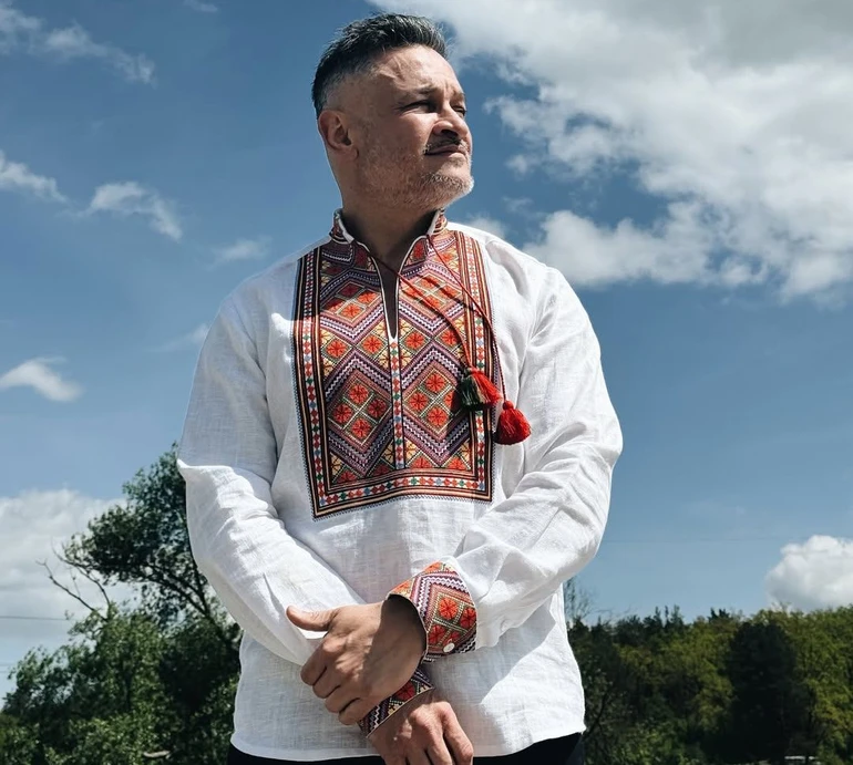 53-річний Хіменес-Браво в кумедному відео похвалився успіхами в вивченні української