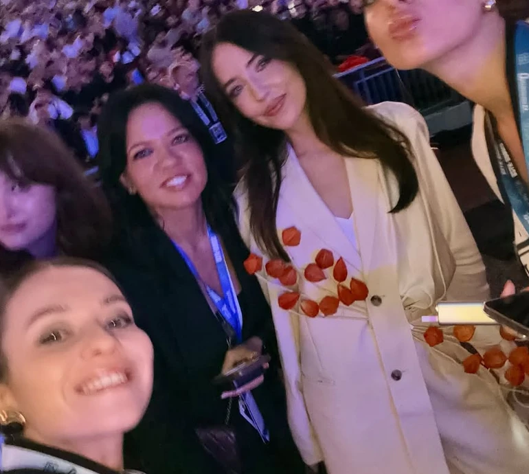 Фреймут, онука Ротару, Горова, Дімопулос та Полякова повболівали за Усика на Вемблі у Лондоні