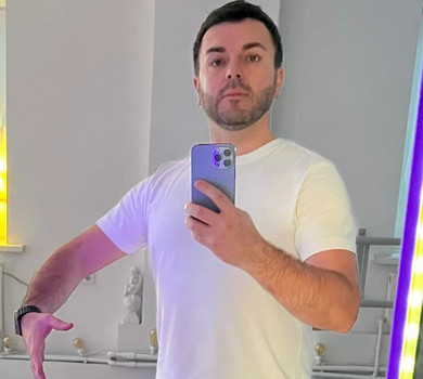 Абсолютна безпорадність та відчай: Решетнік насмішив емоціями під час сварки між учасницями Холостяка