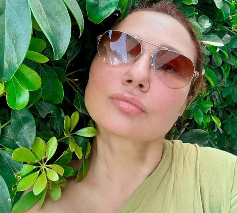 На стилі: Мозгова у Хорватії помилувалася 10-річною дочкою в рожевому луці з капелюхом