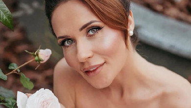 Розлучена Денисенко в ошатній білій сукні поміркувала про те, в чому глибина жінки