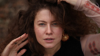 Почуваюся розкішно: Легейда у самих трусиках заселфилася під час процедури краси