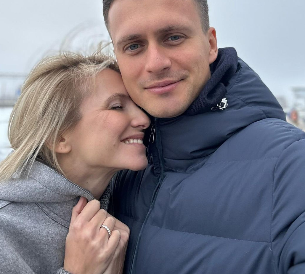 Коли кохаєш, не існує ніяких але: Юрушева в Україні притулилася до Скічка на ніжних ФОТО