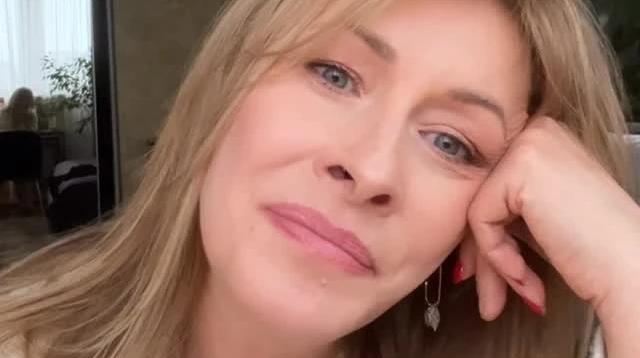 Розревілась: Кравець на тлі чуток про розлучення зворушила несподіваним вчинком свого чоловіка. Відео