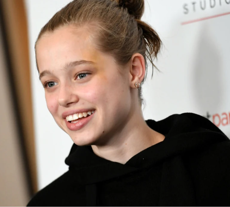 Переїзд скасовується? Дочка Джолі й Пітта відмовилася від прізвища батька – ЗМІ