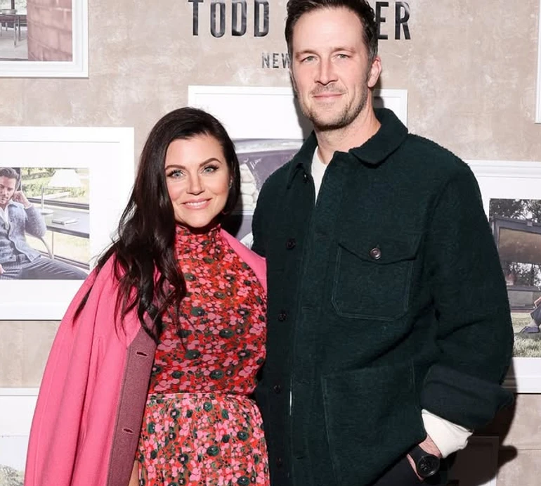 Зірка Району Беверлі-Хіллз Тіссен замилувала романтичними фото з чоловіком на 20-ту річницю шлюбу