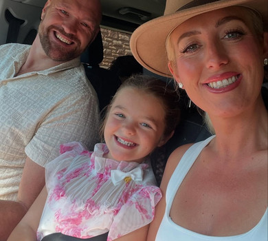 Супержінка: Періс Ф'юрі вразила підписників вечірньою рутиною мами 7 дітей. Відео