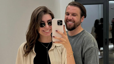 Танчинець із нареченою влаштували нічні танці з цілунками під снігом. Відео