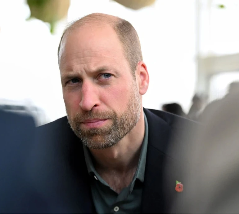 Принцу Вільяму - 43: Кейт Міддлтон з дітьми замилували його фото з цуциками