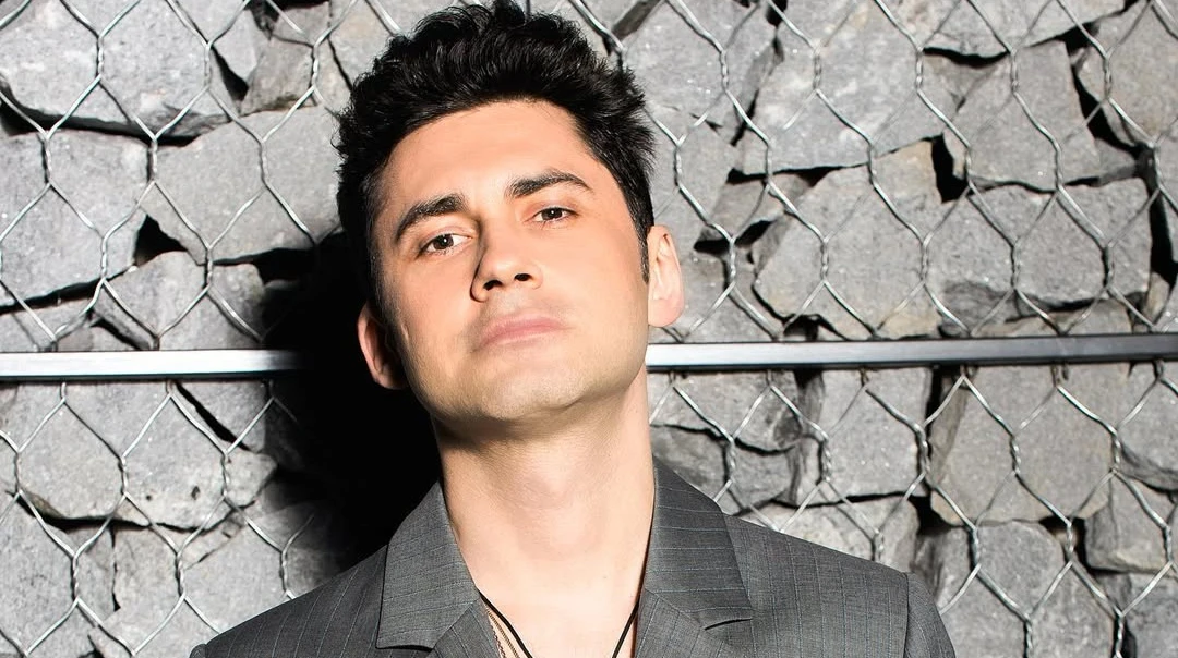 Номінація на Греммі і телероман із Кароль: що відомо про Дана Балана, який кардинально змінив образ