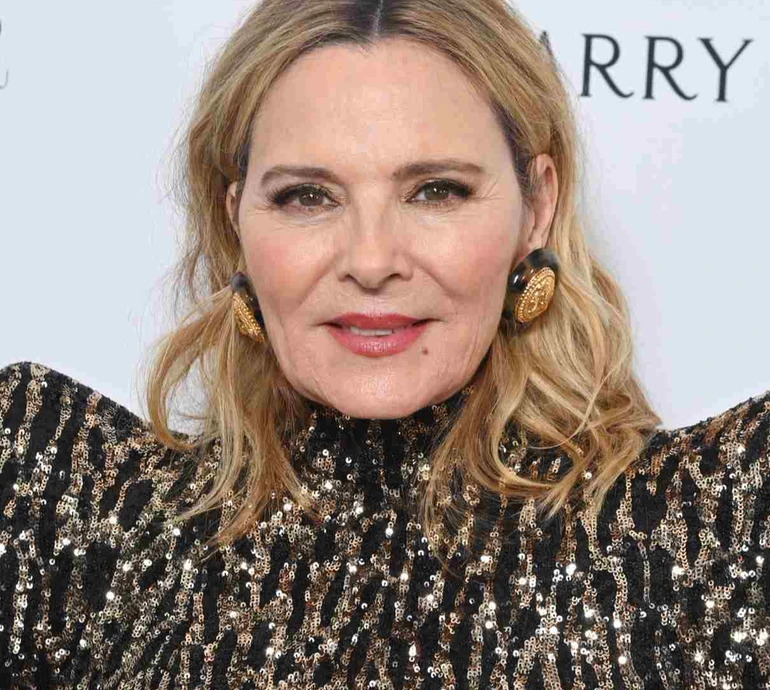 Саманта би схвалила: 69-річна зірка Сексу та міста Кетролл вийшла заміж вчетверте. Фото