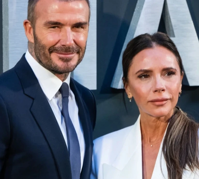 Ото вже пустун! Бекхем помацав кохану за стегно для ФОТО