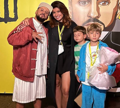 Запам'ятаємо назавжди: дружина Монатіка поділилася теплими фото зі старшими синами на концерті тата