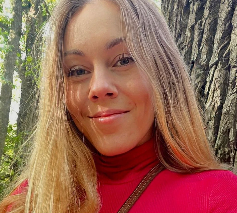 Сонце в голові й в серці: Alyosha наробила весняних селфі