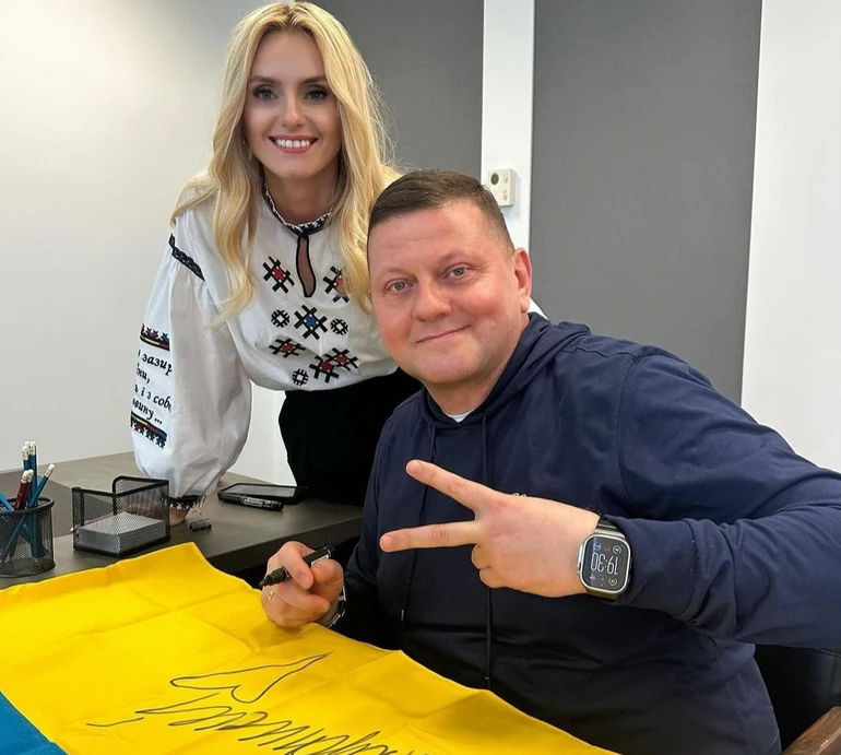 Іро, тримай себе в руках!: Федишин після зустрічі з Залужними розказала про його магічний вплив